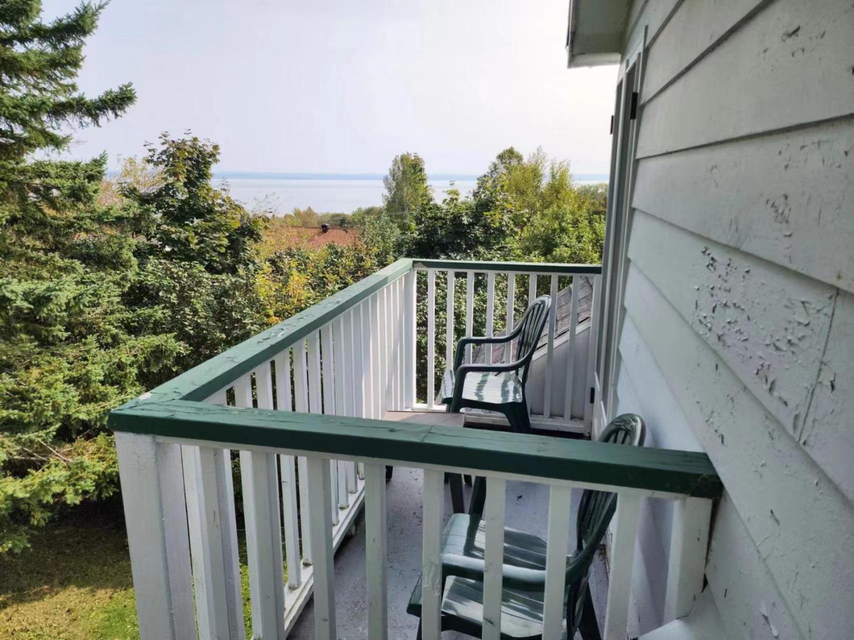 Auberge Des Nuages La Malbaie Eksteriør billede